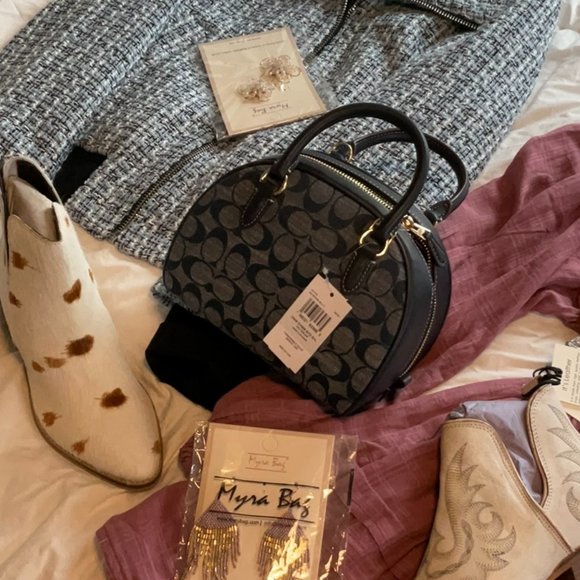 NWT Coach Sydney Satchel Crossbody In Signature Chambray & Smooth Leather - Picture 16 of 16